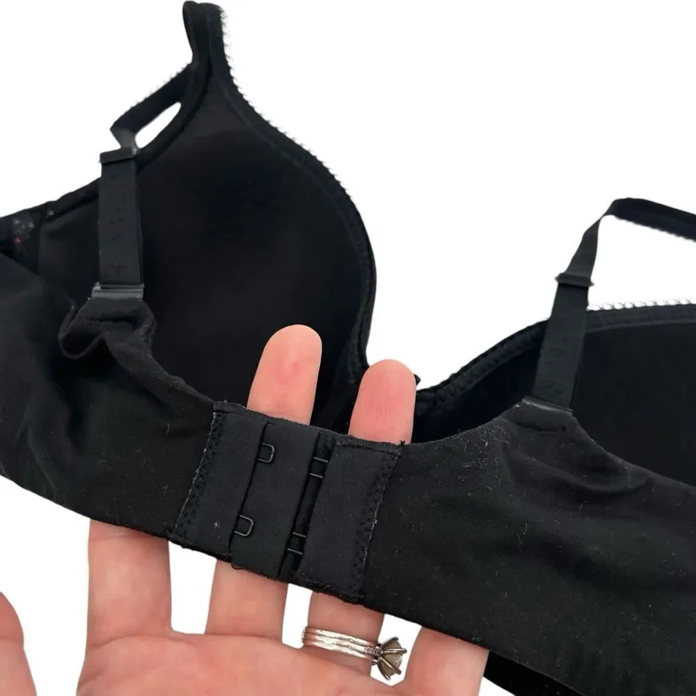 Victoria’s Secret black lined perfect coverage underwire bra size 34D